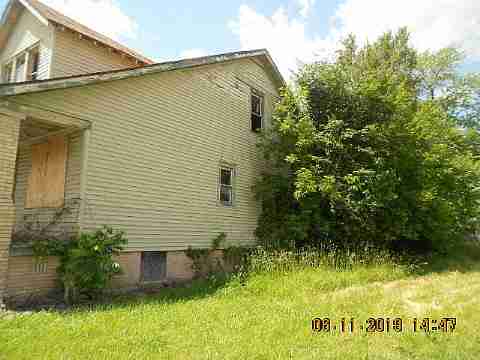 8061 E Grixdale (5)_m.jpg